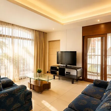 โรงแรม เบย์วอลค์ เรสซิเดนซ์ พัทยา - บาย ไทยวัฒน์ 3*