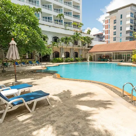 รายัล ทวินส์ พาเลซ โรงแรม Pattaya