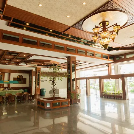 รายัล ทวินส์ พาเลซ Pattaya