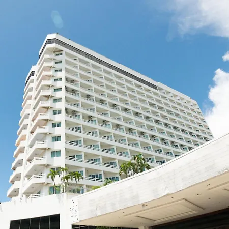 รายัล ทวินส์ พาเลซ โรงแรม 4*
