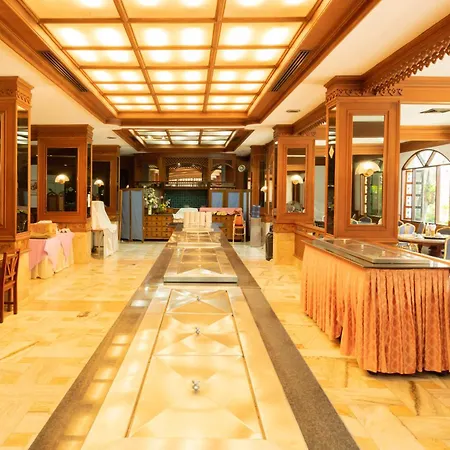 รายัล ทวินส์ พาเลซ โรงแรม Pattaya