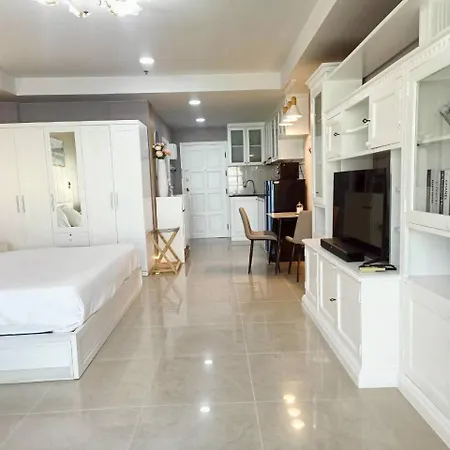 อพาร์ทเม้น View Talay 6 By Honey *