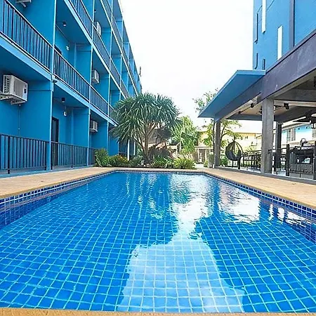 Nine Blue 3* Pattaya