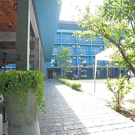 Nine Blue โรงแรม