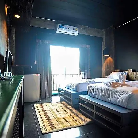 โรงแรม Nine Blue Pattaya