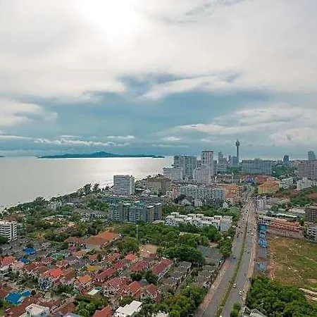 Dusit Grand View Apartment *