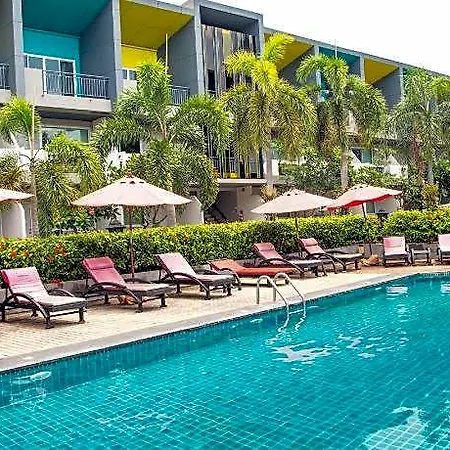 Asleep By Lantana Hotel