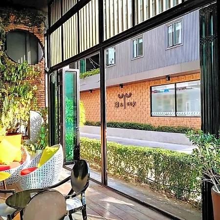 Asleep By Lantana Hotel 3*