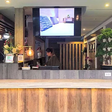 โรงแรม The Tamnan &