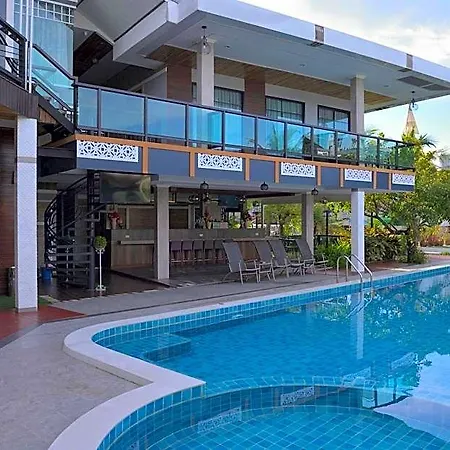 The Tamnan & โรงแรม