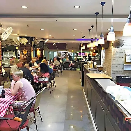 Zip & Restaurant