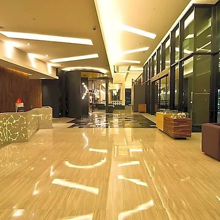 Tsix5 Quarter โรงแรม 5*