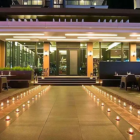 โรงแรม Tsix5 Quarter