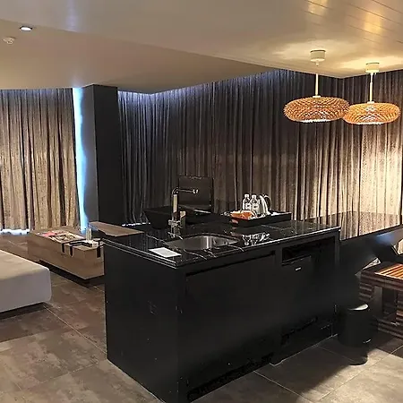 Tsix5 Quarter Pattaya