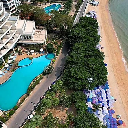 Adriatic Palace Pattaya