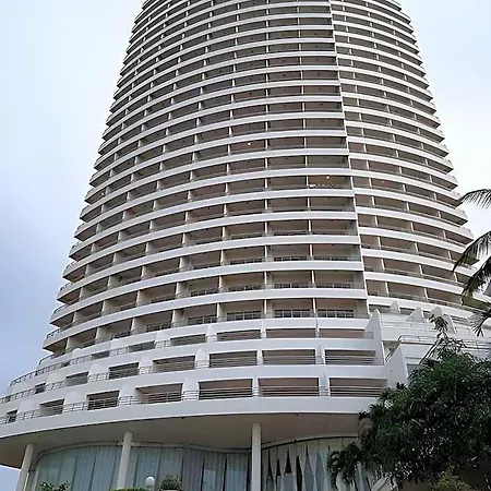 Adriatic Palace โรงแรม