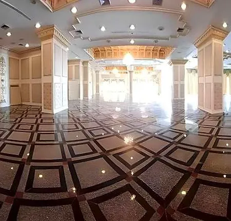Adriatic Palace โรงแรม