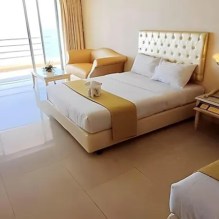 โรงแรม Adriatic Palace Pattaya