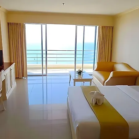 โรงแรม Adriatic Palace 5*
