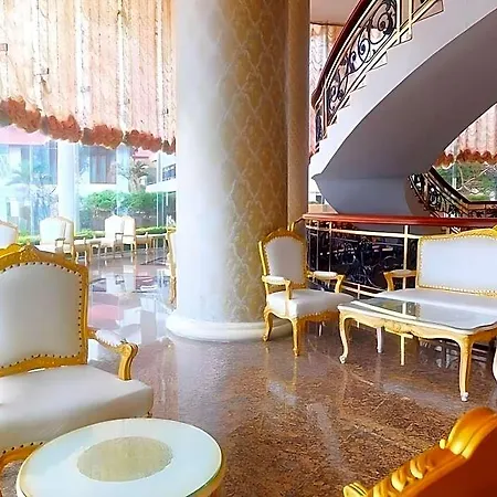 Adriatic Palace โรงแรม Pattaya