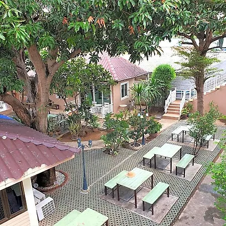 Hotel Sea Koh Larn 1 2*