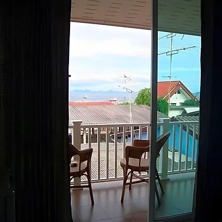 Sea Koh Larn 1 2*