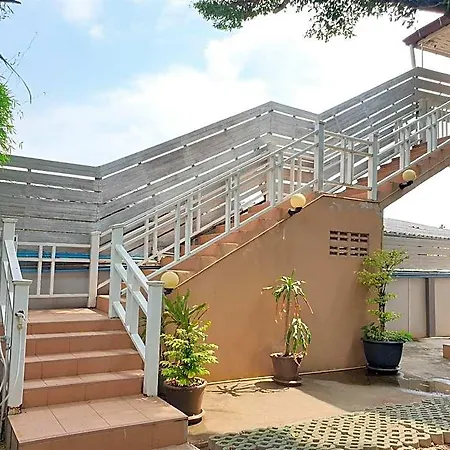 Hotel Sea Koh Larn 1 2*