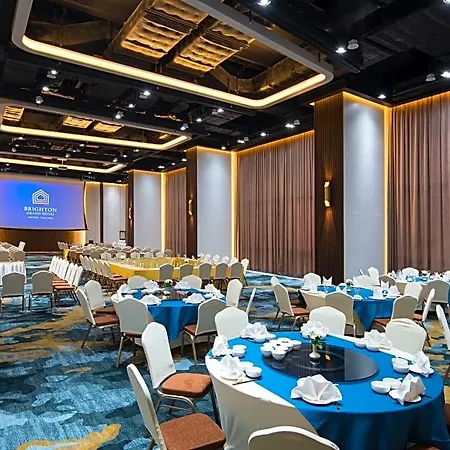 Hotel Brighton Grand & Convention