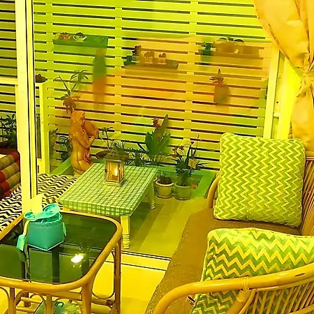 โรงแรม Baan Sai Thong