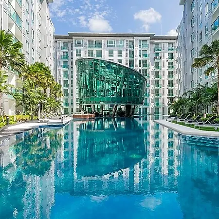 Ccr Managed By Aha Smartstay Aparthotel 4*