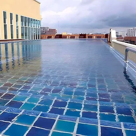 Hotel Dhotel 3*
