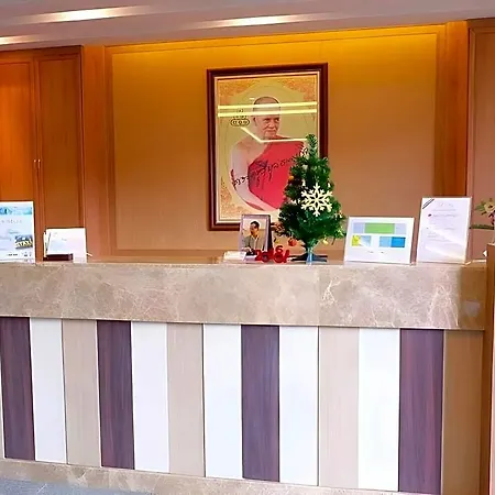 Hotel Dhotel 3*