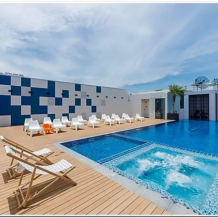 Sea Me Spring Tree (adults Only) โรงแรม 3*