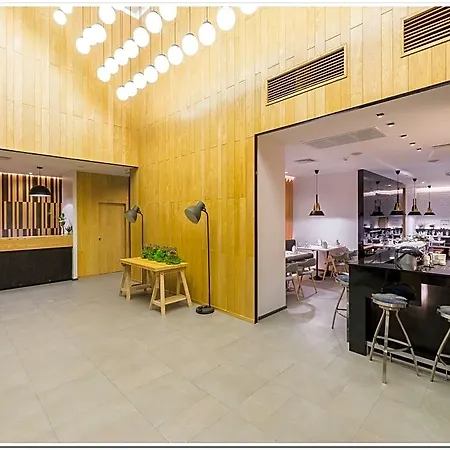 Sea Me Spring Tree (adults Only) โรงแรม 3*