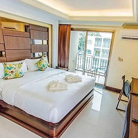 March Hotel Pattaya