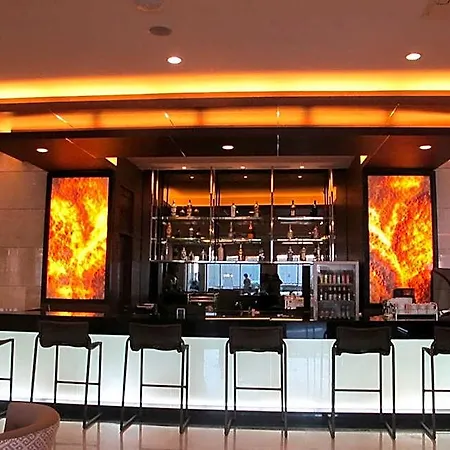March Hotel