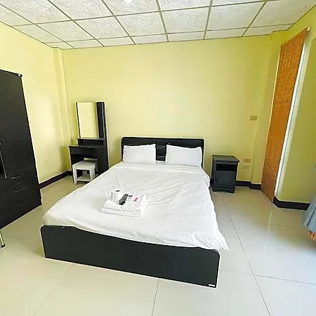 Br Hotel