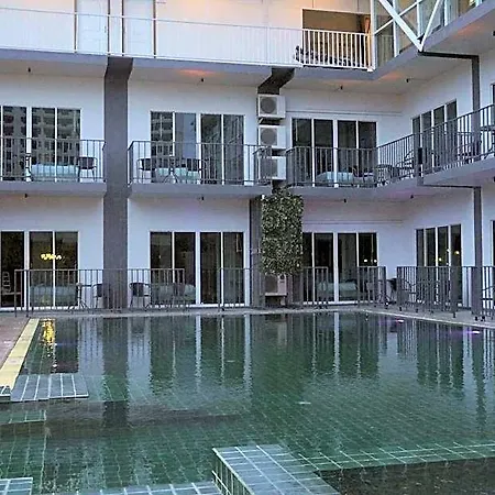 Anantra By Cpg โรงแรม 3*