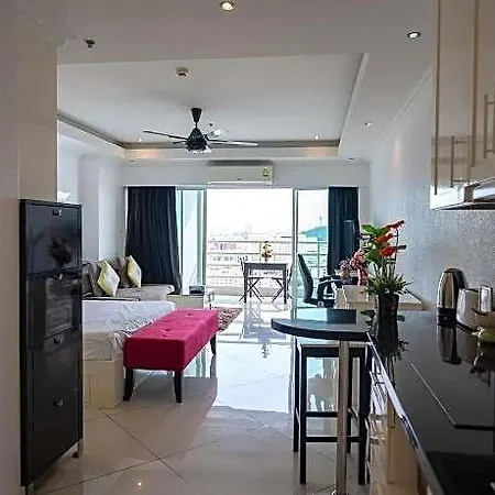 Hotel Vtsix At View Talay 6 Pattaya