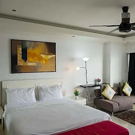 Hotel Vtsix At View Talay 6