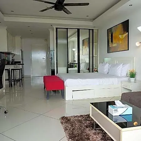 Vtsix At View Talay 6 Hotel 3*