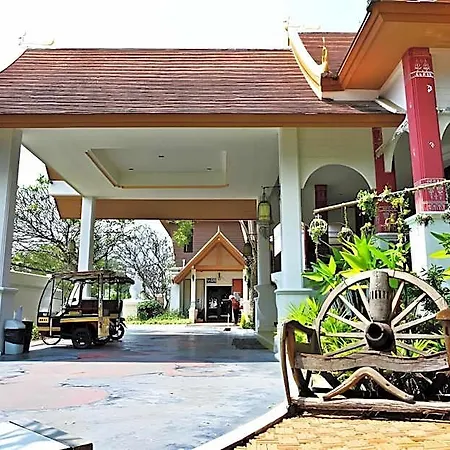 Lanna By Kasalong And รีสอร์ท Pattaya