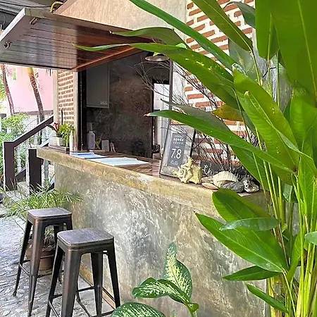 Charat Baanpak Hotel Pattaya