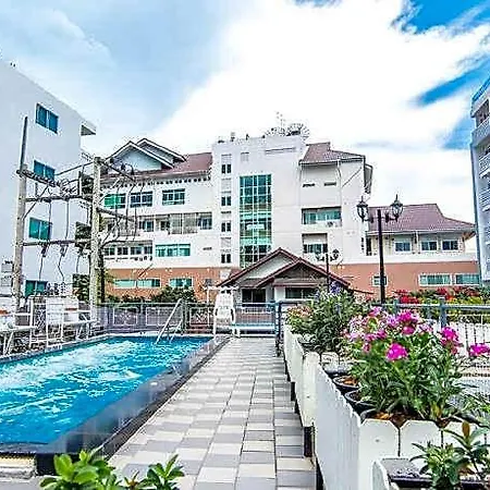 Sutus Court 1 Hotel 3*