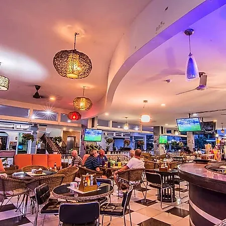 Hotel Sutus Court 1 Pattaya