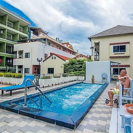 Sutus Court 1 Hotel Pattaya