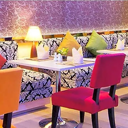 Hotel The 