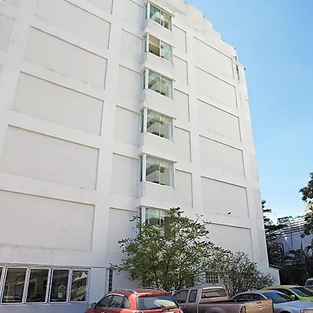 The Garden Place 2*