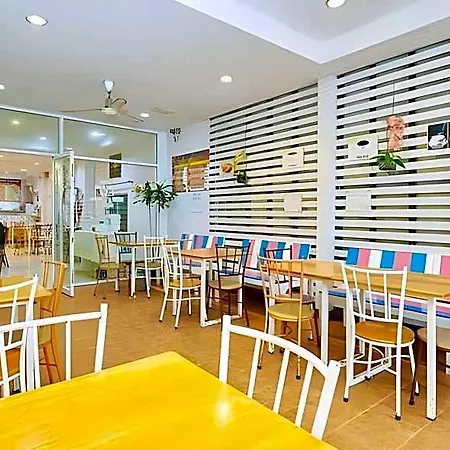 Blue House Hotel