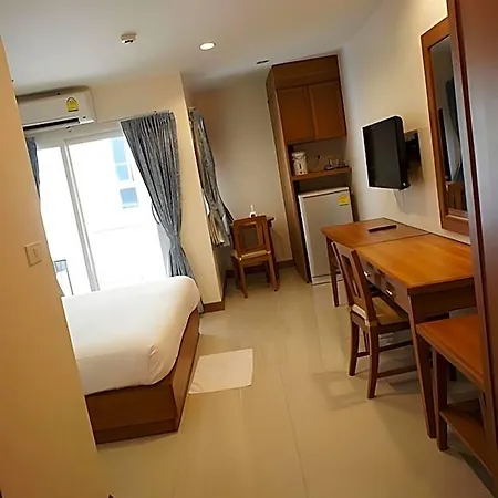 D 2 Hotel 3*
